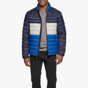 Tommy Hilfiger Men's Ultra Soft Lightweight Packable Puffer Jacket 